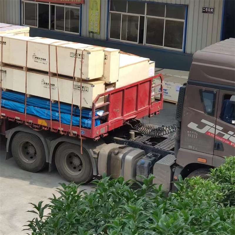 永新至新疆阿勒泰福海县物流专线，一站式服务，让您的货物畅行无忧